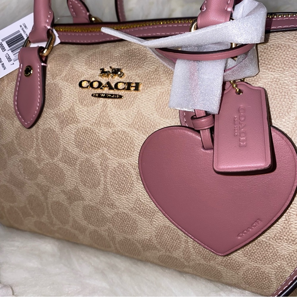 Coach purse 💖 Rowan Satchel Bag In Signature Canvas With Heart Charm New - Picture 3 of 15